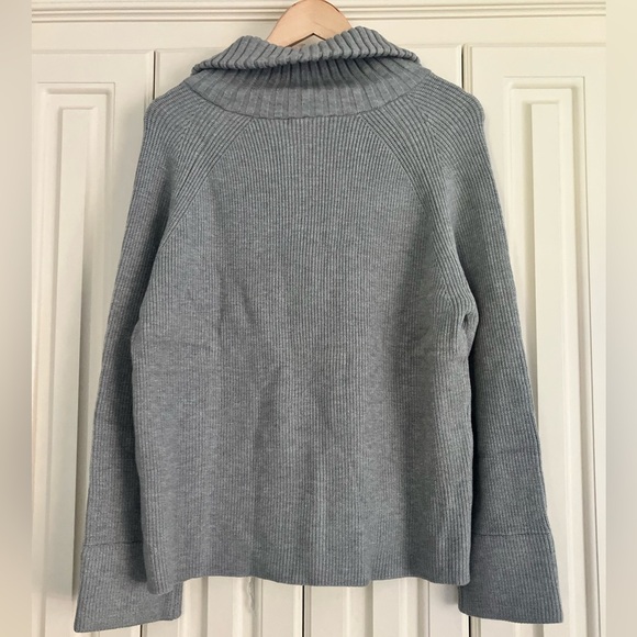 BTFBM Gray Half Zip Ribbed Knit Turtleneck Sweater Size Large NWT - Picture 6 of 7